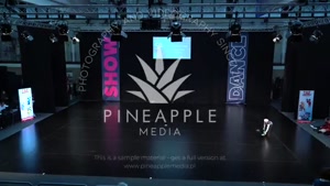 229. Show children solo male F.mov